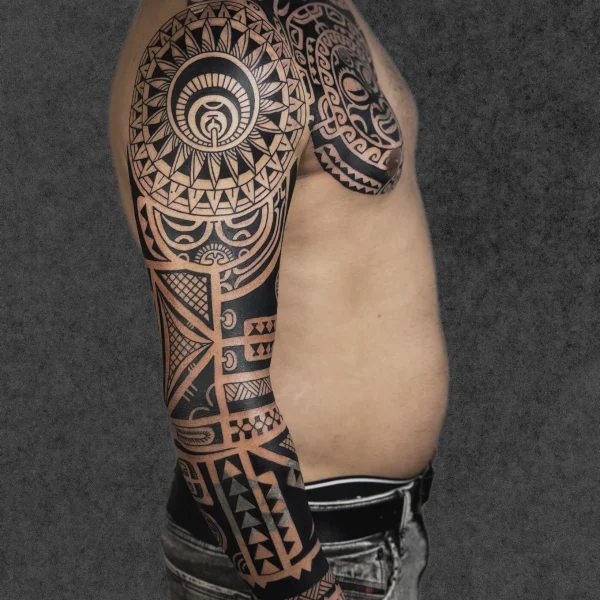 Tattoo Experts 37 Untitled_Artwork..pswebp